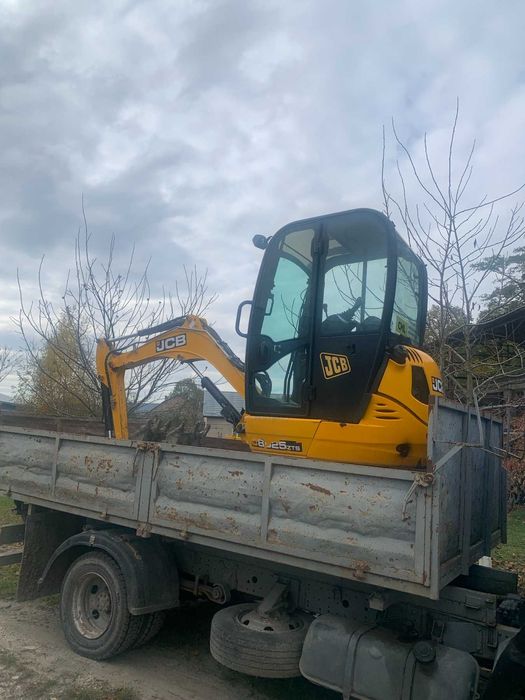 Послуги оренди спецтехніки екскаватора-навантажувача JCB 3cx БУСЬК