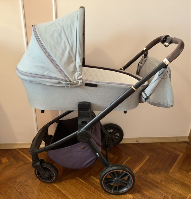 Дитячий візочок Carrello Epica 2in1