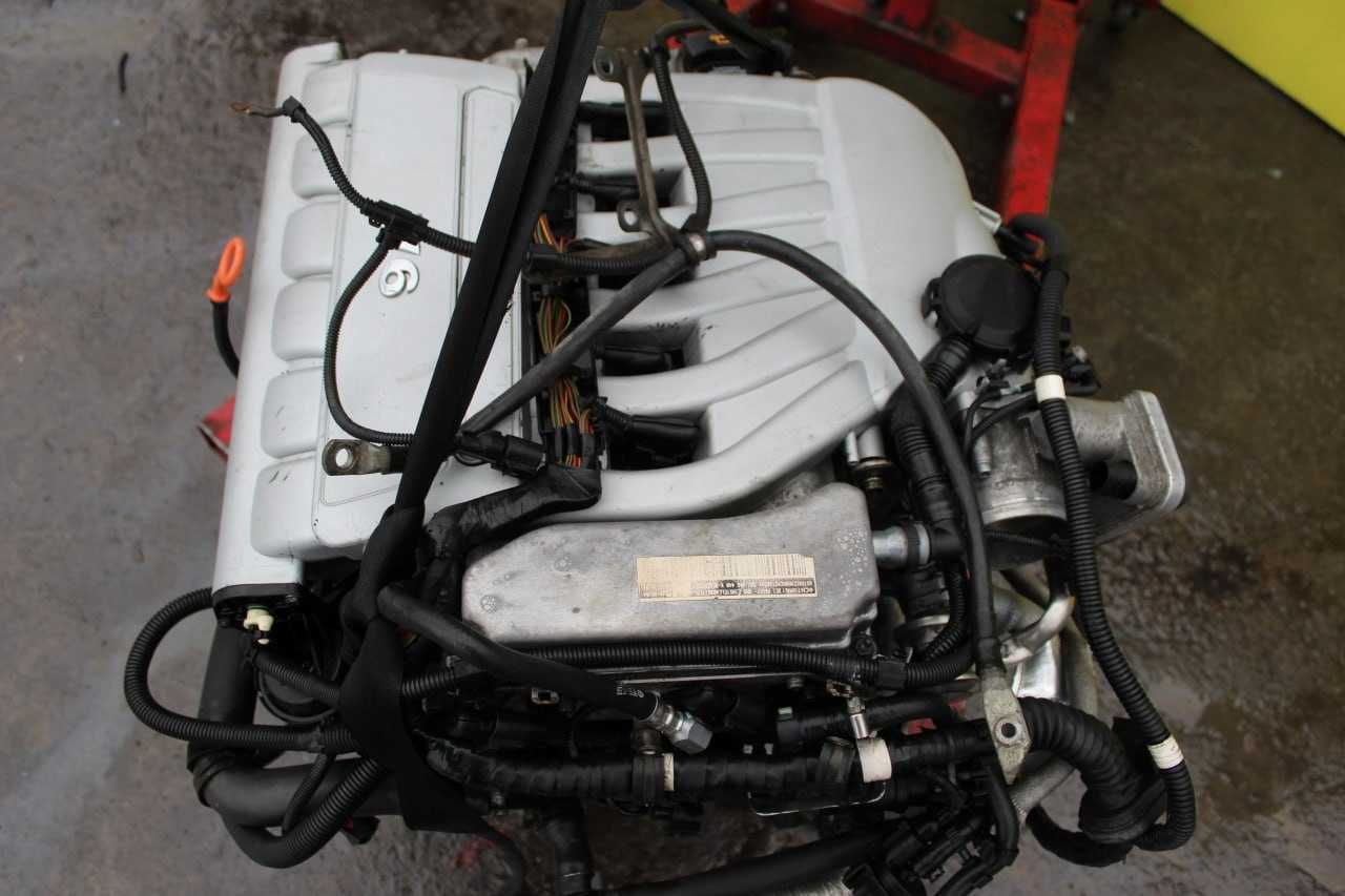 Двигатель 3.2 бензин Volkswagen Touareg мотор AZZ FSI туарег двигун