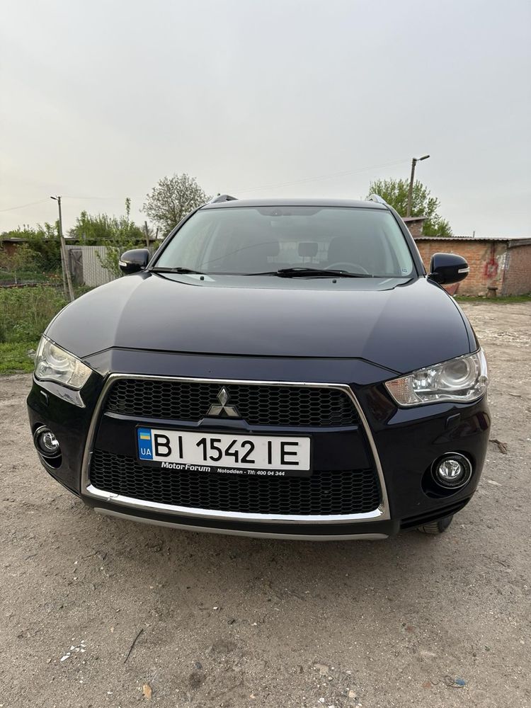 Mitsubishi Outlander АКПП 7місць AWD Європа