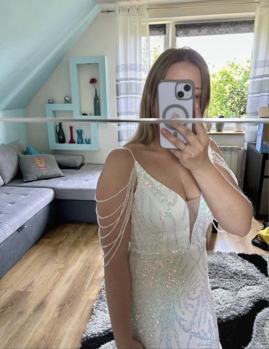 Suknia wieczorowa, sukienka na imprezę