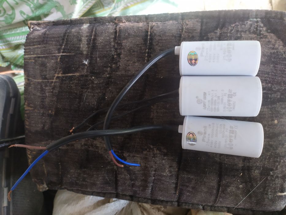 Конденсатори робочі