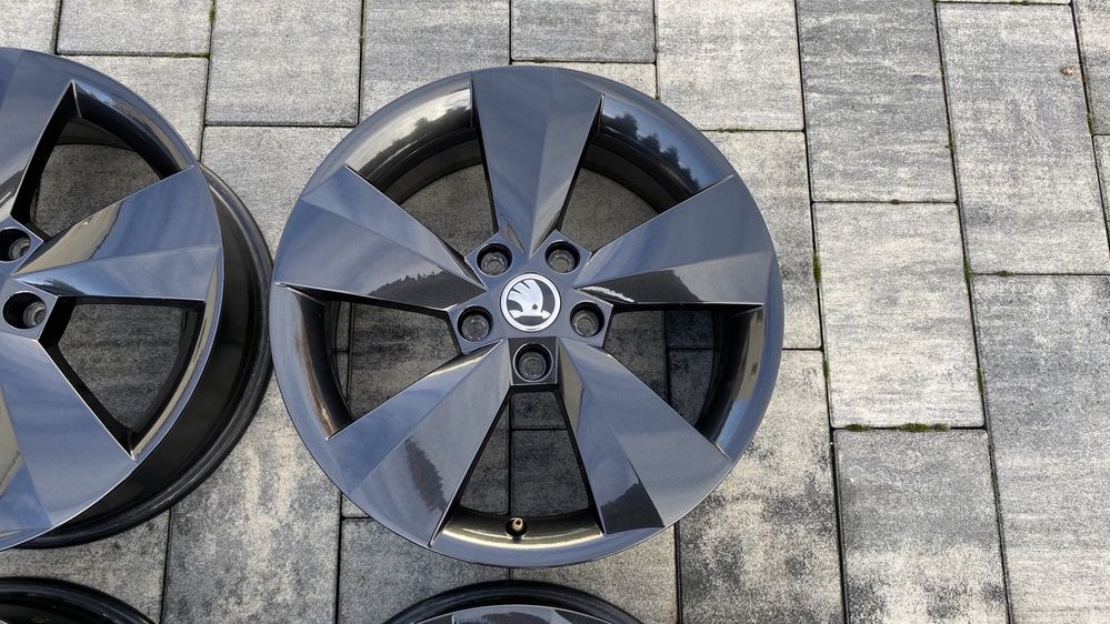 Felgi aluminiowe Skoda Karoq Kodiaq 5x112 17 cali Nanuq