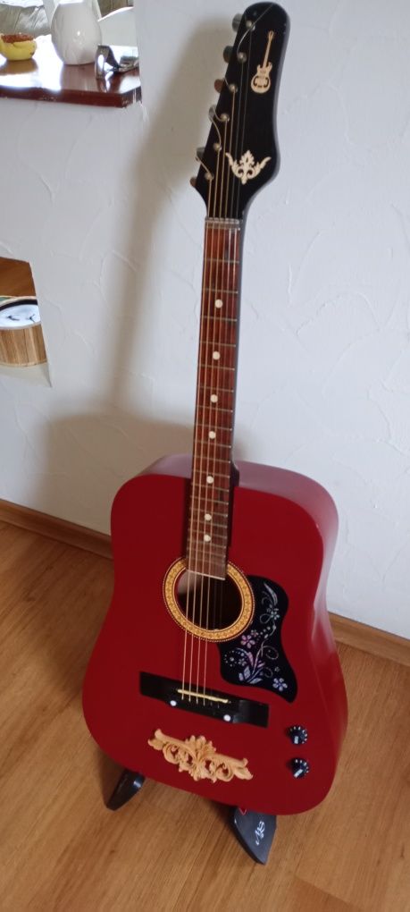 Gitara elektro akustyczna,,Tramp"marki Defil.