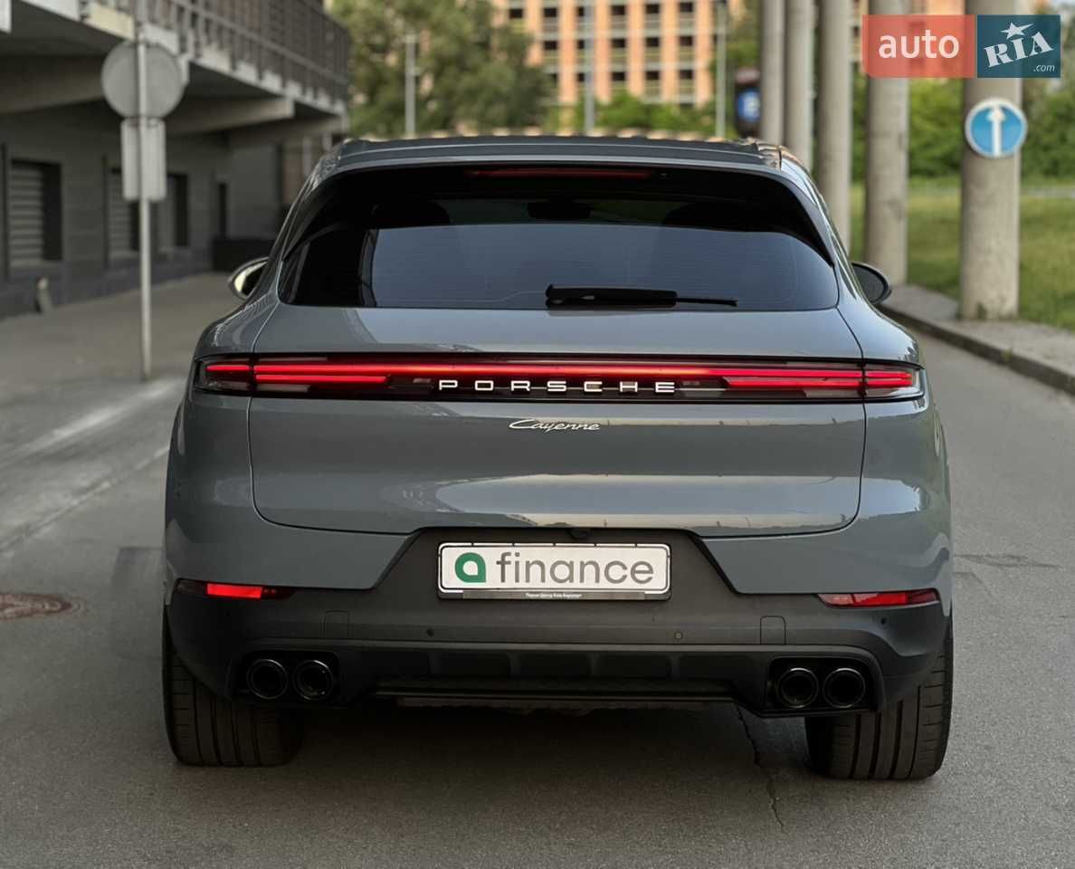 Продам Porsche Cayenne 2024, в розстрочку