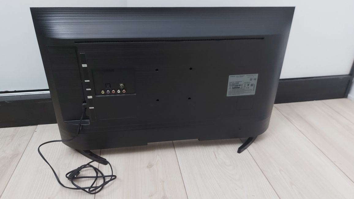 Samsung UE32N400 32 całe HD