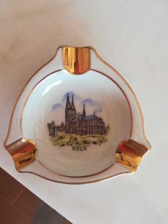Cinzeiro em Porcelana Bavaria