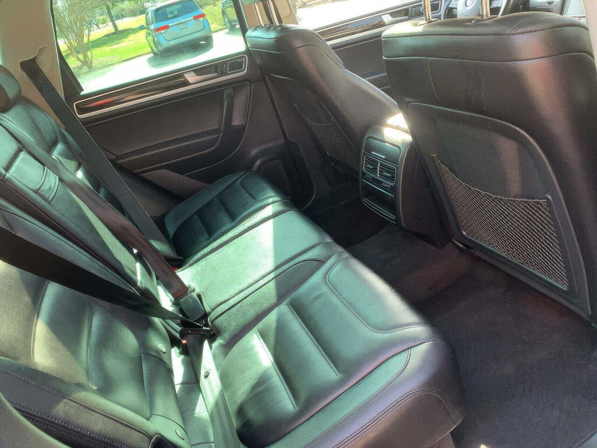 2013 Volkswagen Touareg TDI Executive