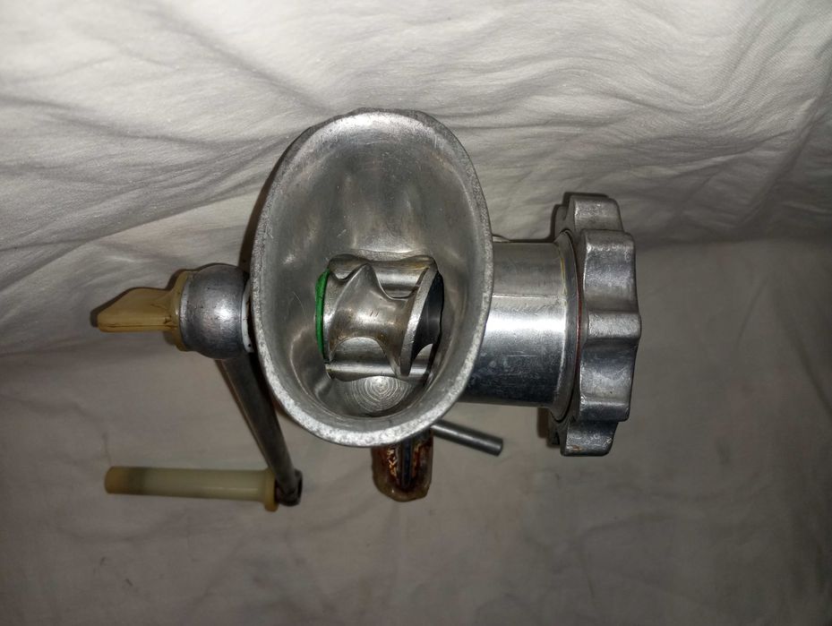 Мясорубка ручная пресс для чеснока насадка колбасы соковыжималка набор