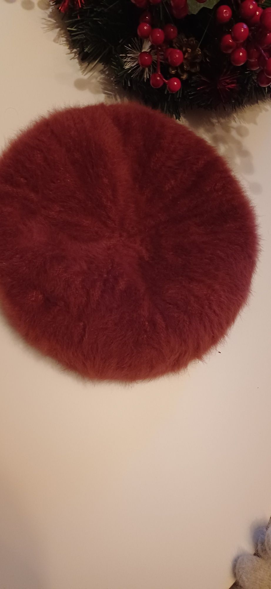 beret  damski z  angora