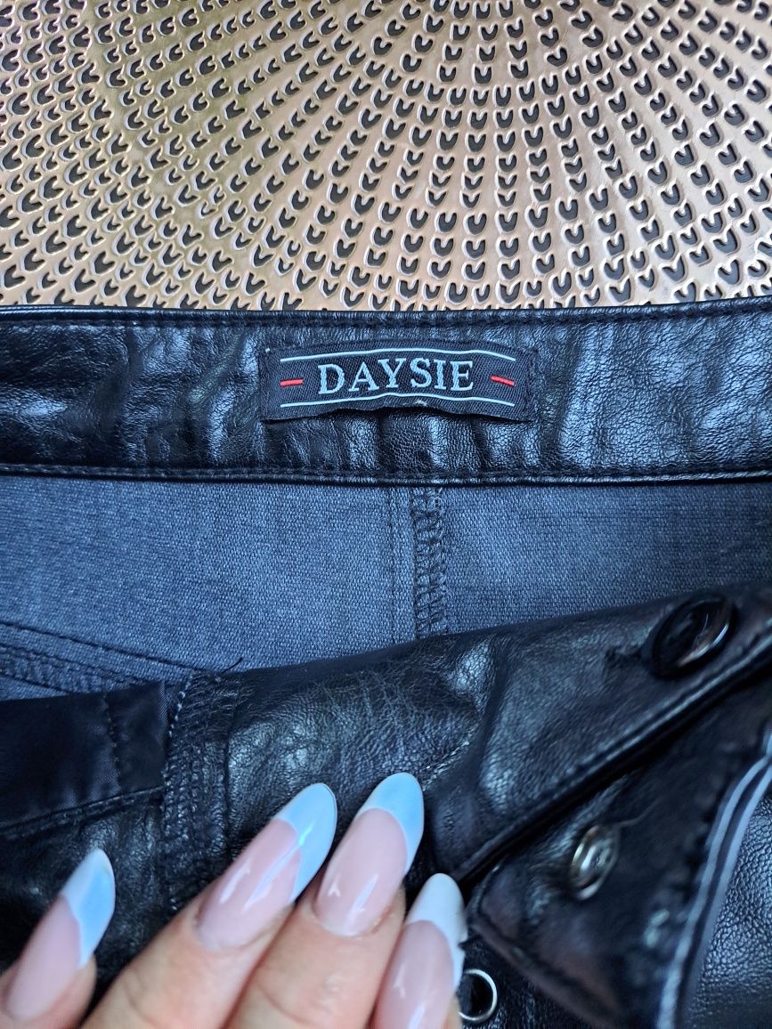 Skorzana spodnica Daysie xs
