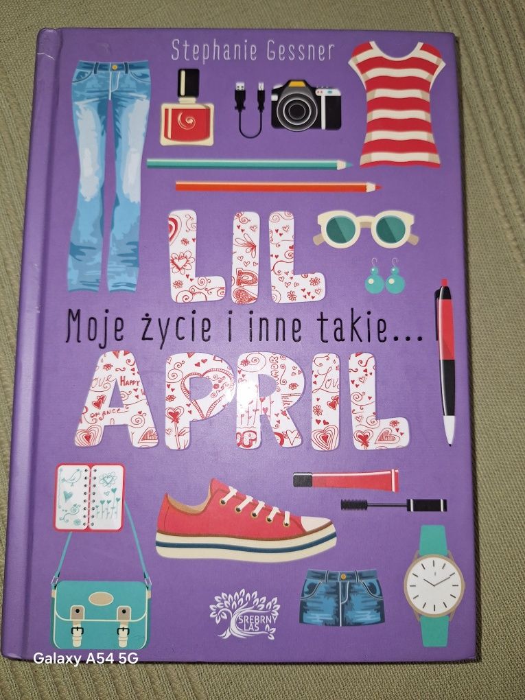Stephanie Gessner Lil April Moje życie i inne takie.[GDRP4]