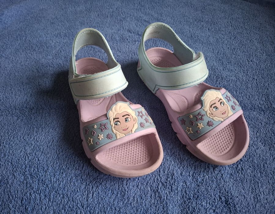 Sandały Frozen rozmiar 28