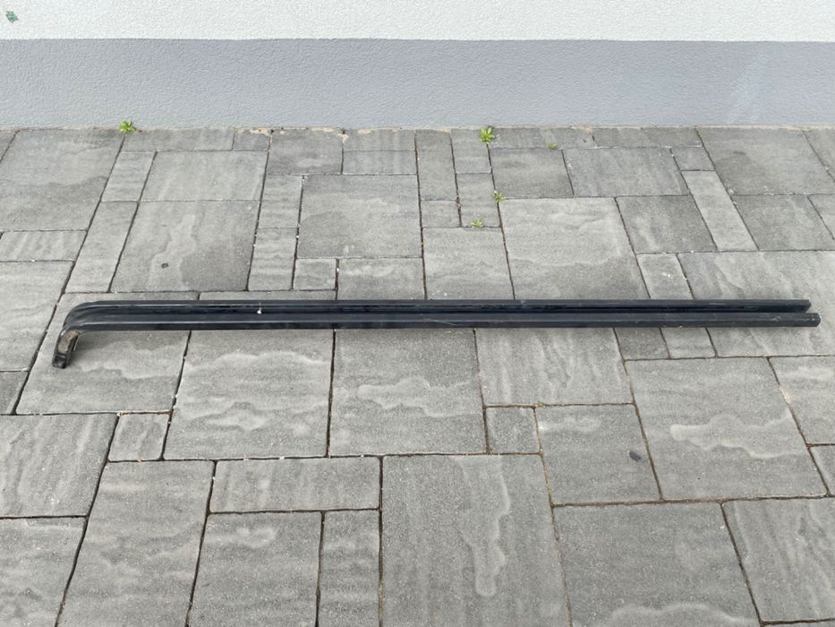 Направляючя дверей RENAULT MASTER III Напрвляющая Раздвижной Двери