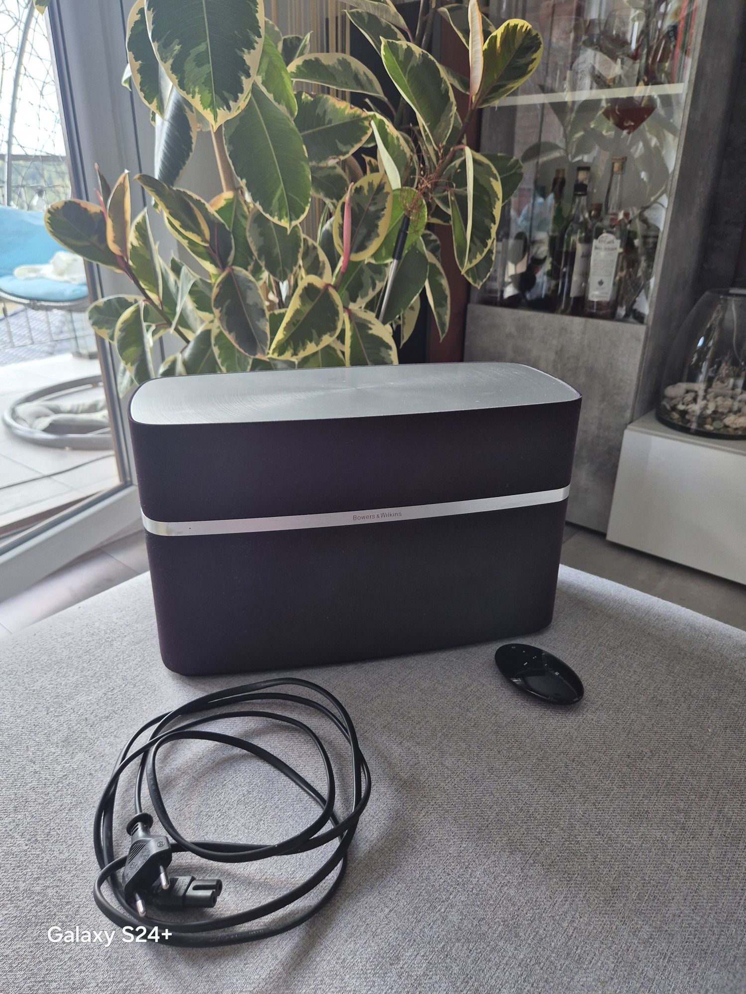 Bowers Wilkins A7