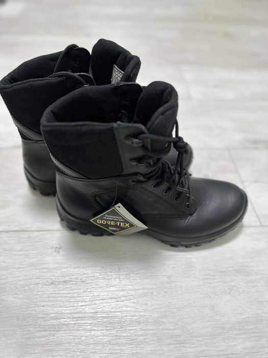 Шкіряні чоловічі чоботи Ecco Professional 2.0