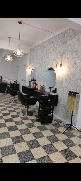 Arrendo cadeira de cabeleireiro