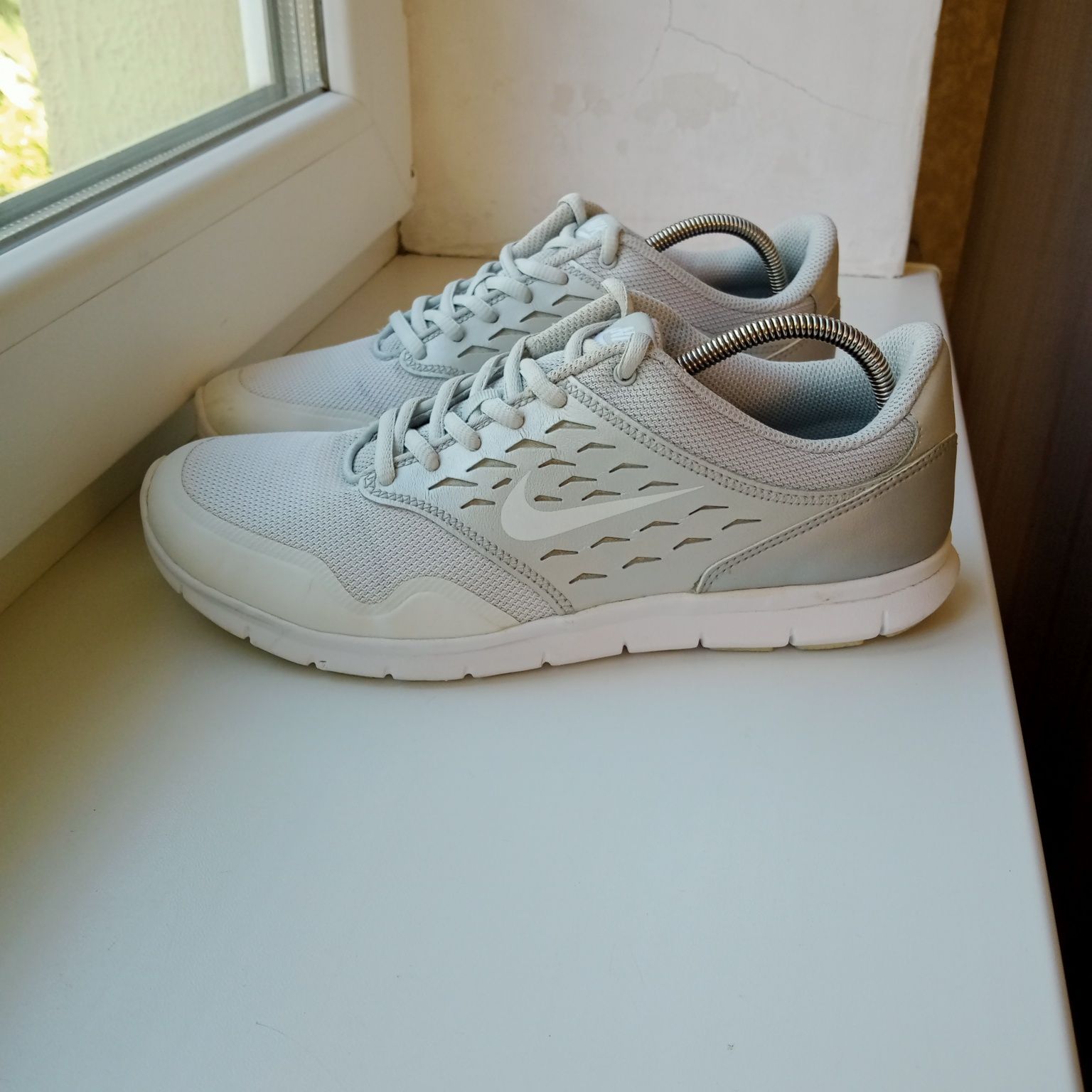 Кросівки шкіряні NIKE ORIVE NM розмір 40. Оригінал