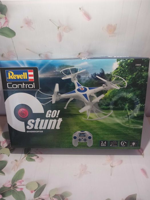 REVELL Control Dron RC Go! Stunt Zdalnie sterowany 2,4GHz 23842