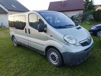 Opel Vivaro 2.0 benzyna / Klima / 9-osobowy / Mały przebieg !