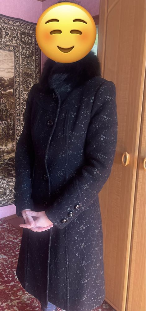 Зимове пальто чорне жіноче