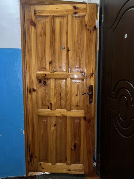 Терміново продам вхідні двері