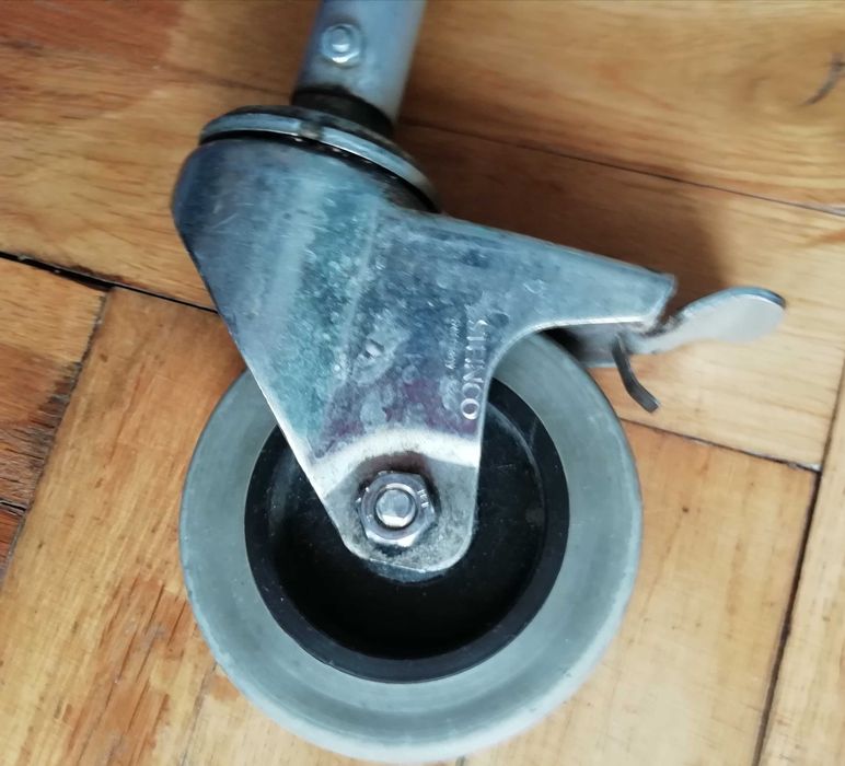 LEKKI Balkonik chodzik