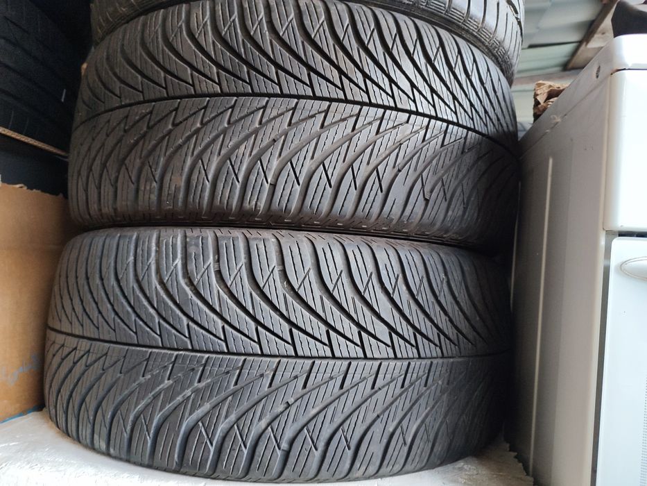 Шини Фулда, всесезонні; 225/45/17, гарна свіжа пара , з Німеччини