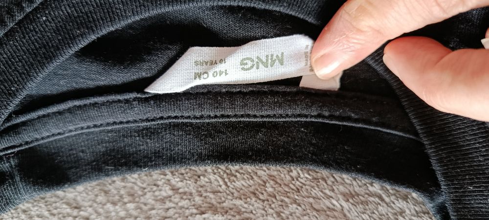 T-shirt manga comprida preta 10anos da Mango