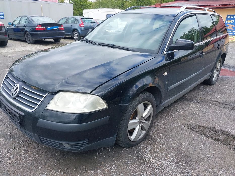 Volkswagen Passat B5 FL Lift silnik 1.9 AVF AWX 130 KM skrzynia biegów ARK drzwi prawe lewe przód tył LU41 LV41 turbosprężarka dwumasa pompowtrysk alternator szyba kompresor klimatyzacji szyba zamek schowek sterownik silnika stacyjka mcperson amortyzator