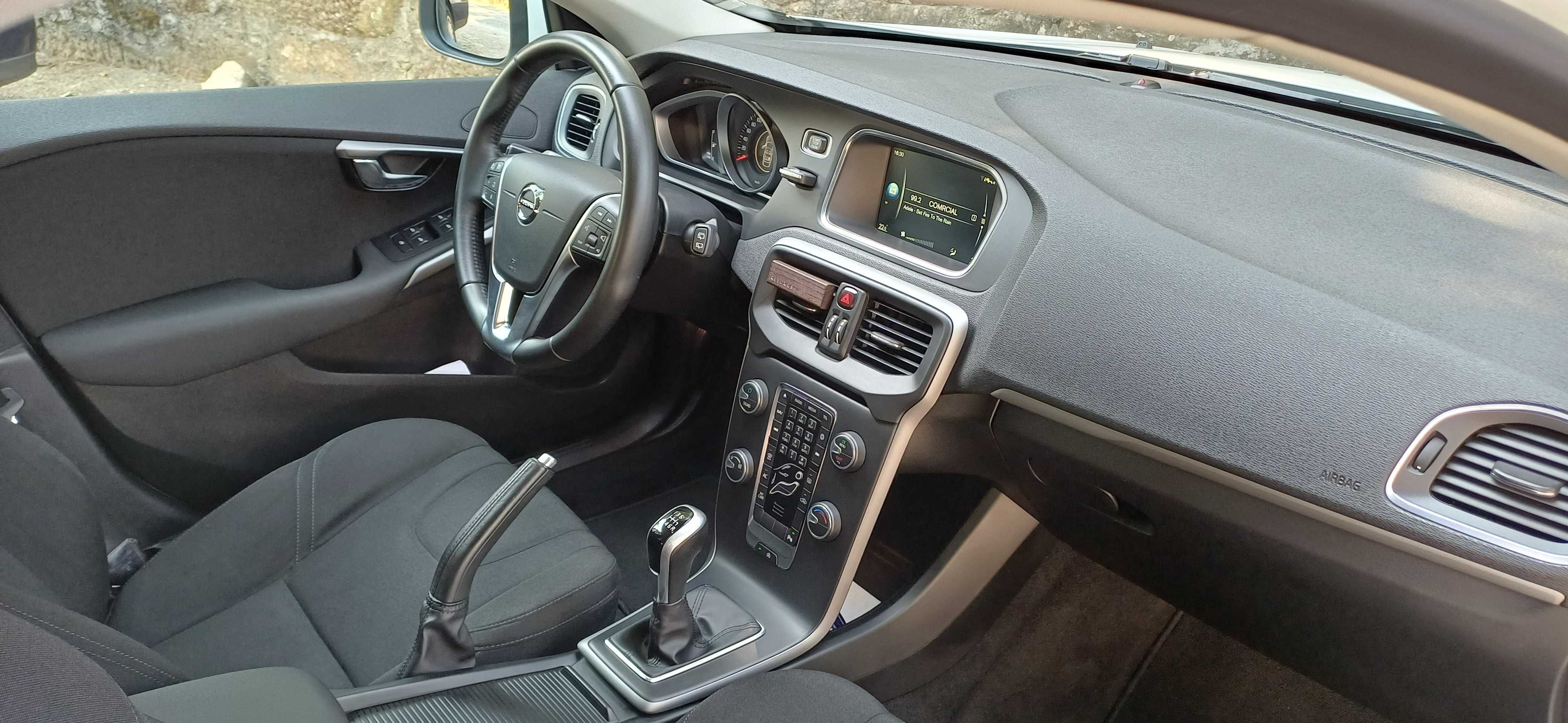 Volvo V40 D2 Nacional