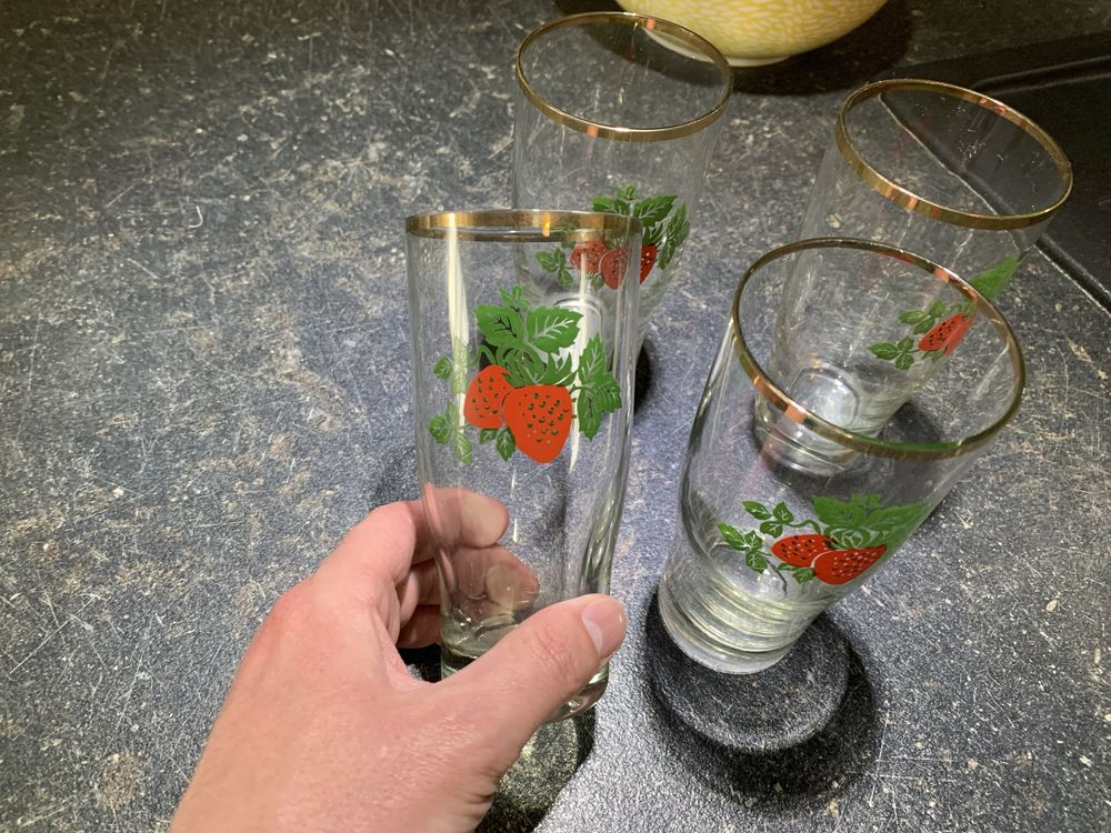 Склянки вживані, 4шт