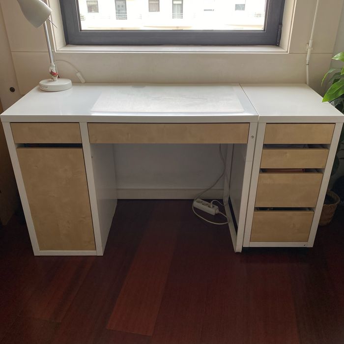 Secreatria Micke com modulo gavetas adicionais