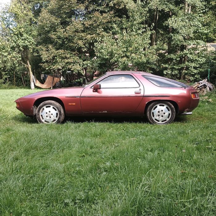 Porsche 928 S 4.7 300bhp