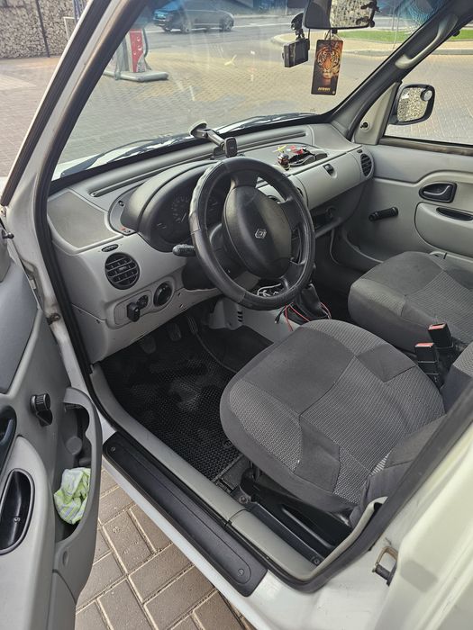 Терміновий продаж Renault Kangoo MAXI, 1.4 бензин, 2002 рік