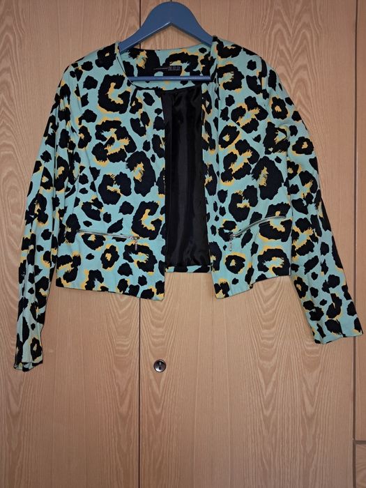 Жакет жіночий 42