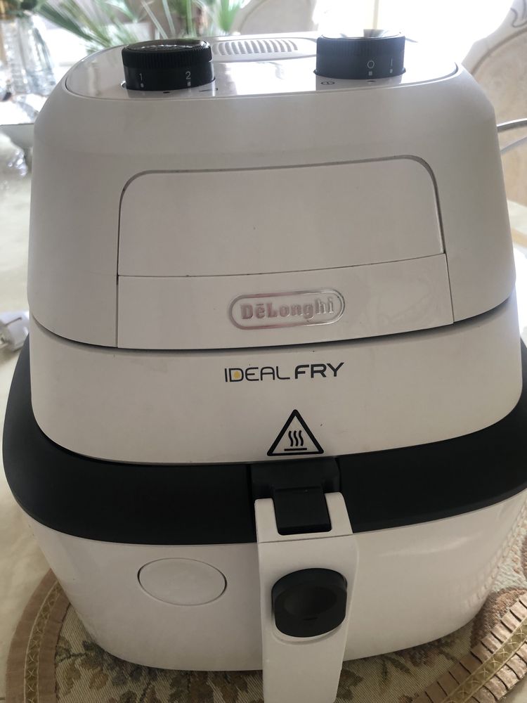 Frytkownica beztłuszczowa Idealfry  De'Longhi