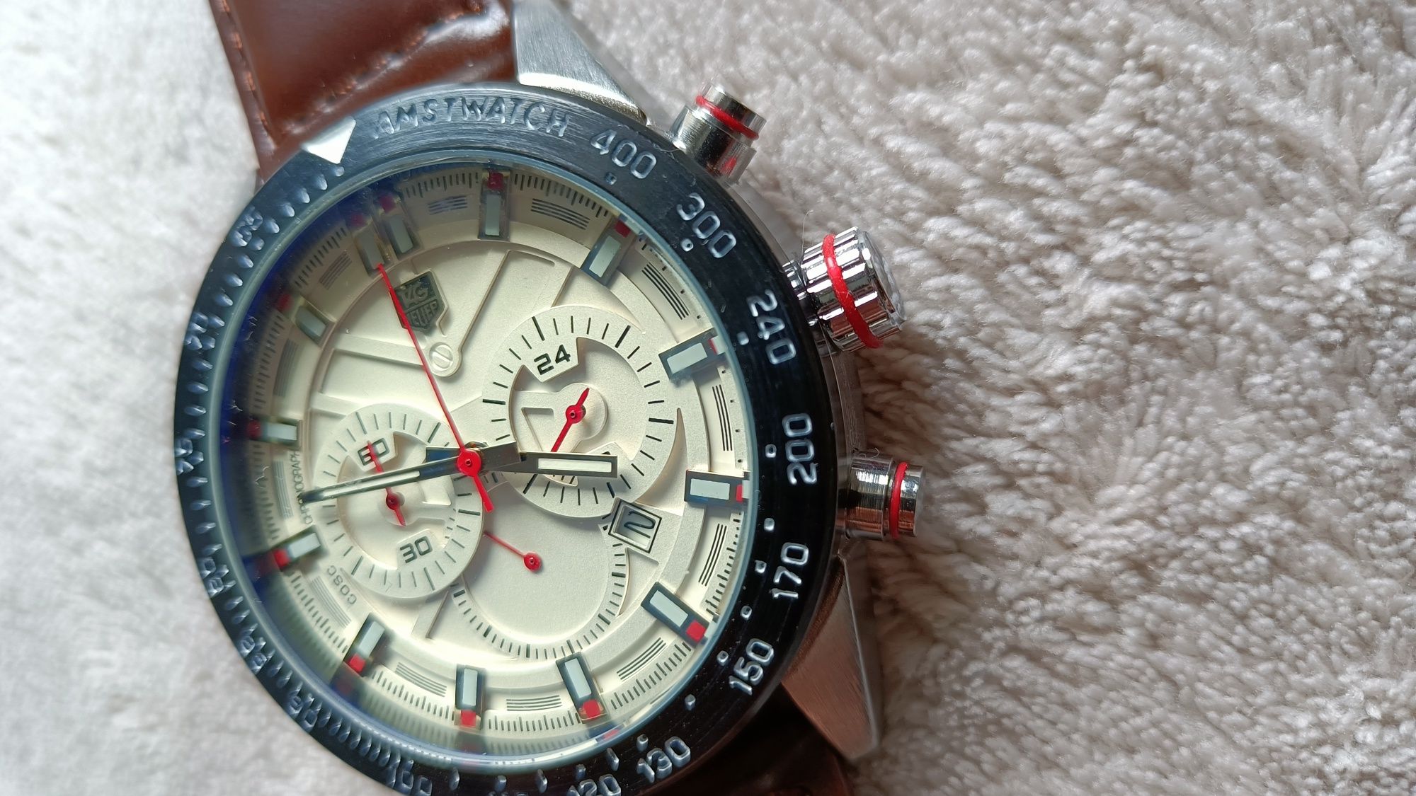 Tag duży fajny zegarek chronograf