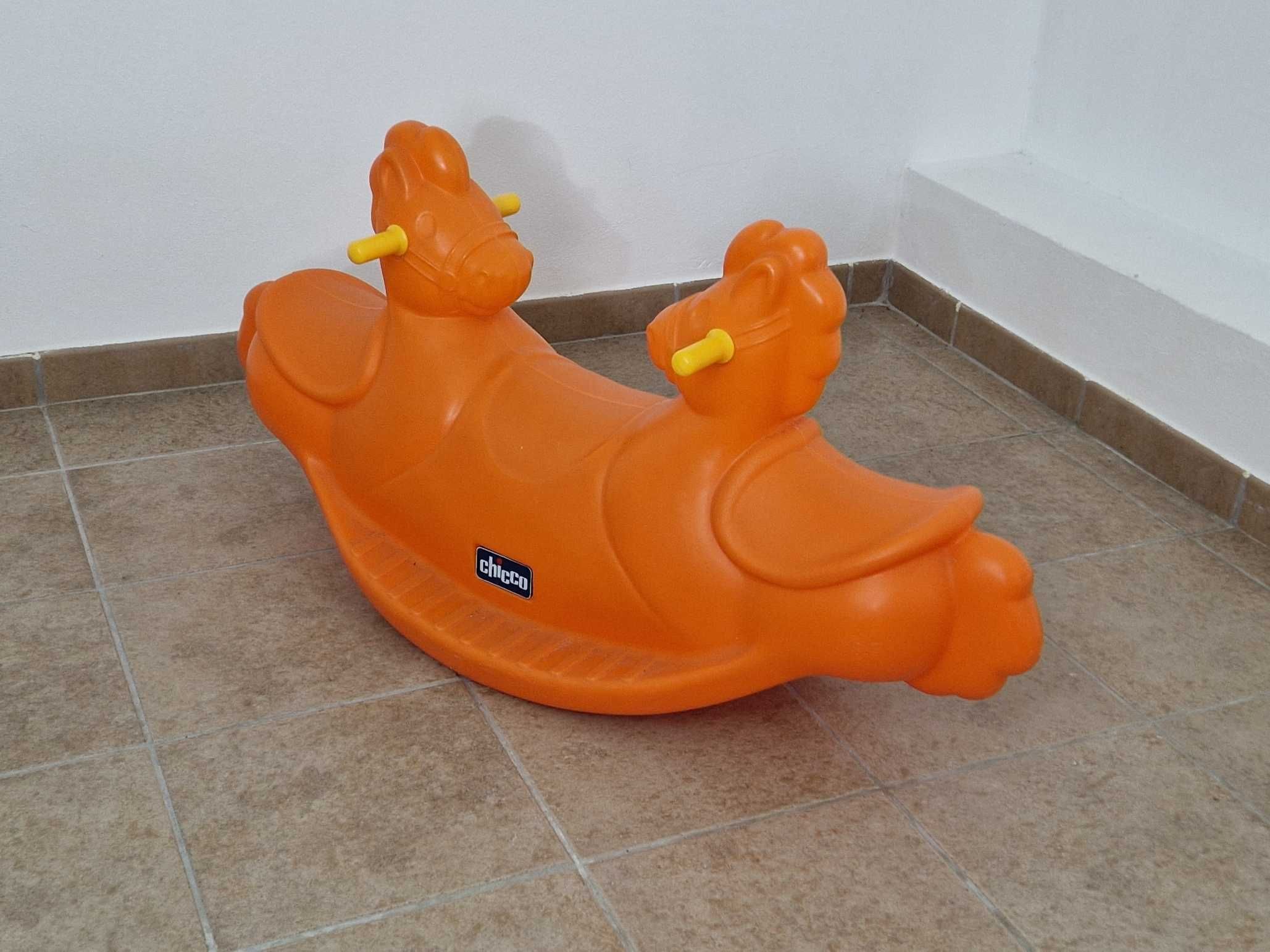 Baloiço Chicco criança