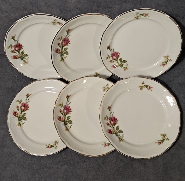 18 elementowy serwis obiadowy Wałbrzych PRL