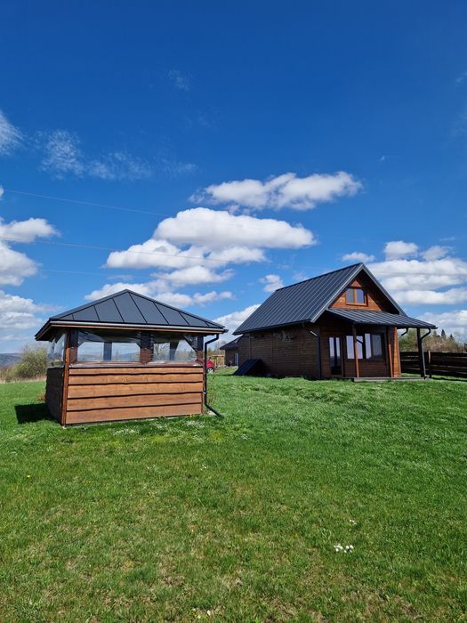 Całoroczny drewniany domek w Bieszczadach, 6 osobowy *NOCLEGI*