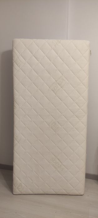 Ліжко масив дерева + матрац Vegas