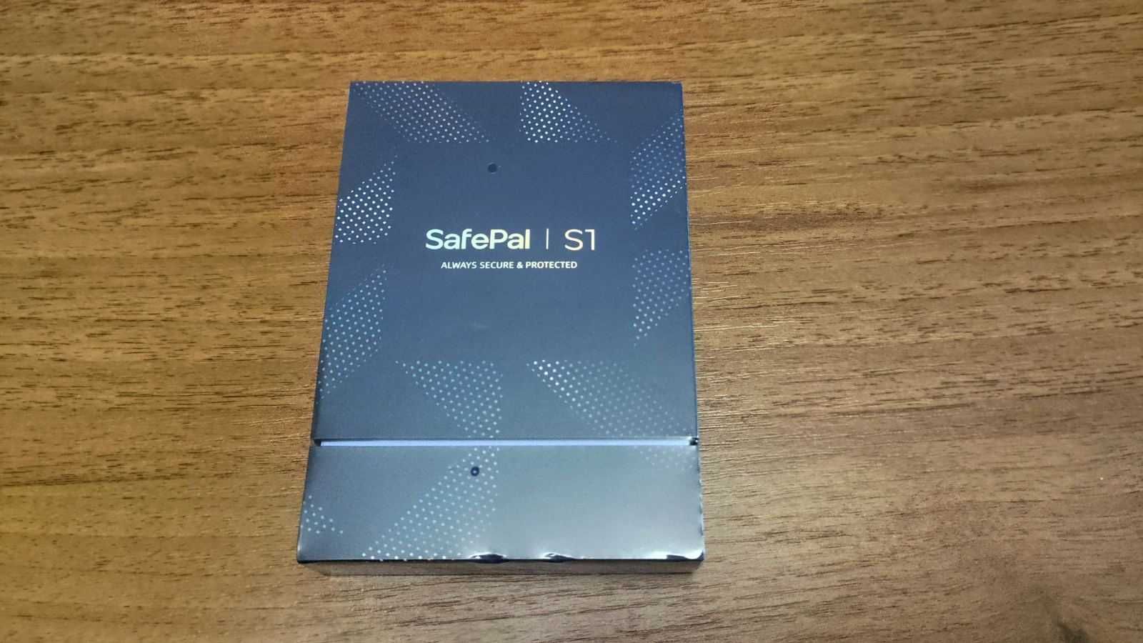 Криптогаманець SafePal S1. Новий 2024 р. Запломбований