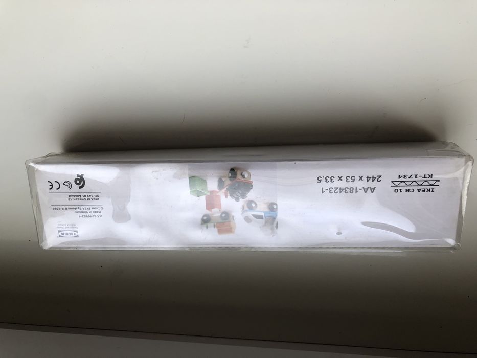 Вагончики ікеа на магніті дерев яні