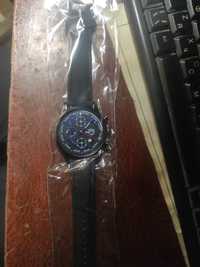 Мужские кварцевые наручные часы в комплекте с плетёным браслетом