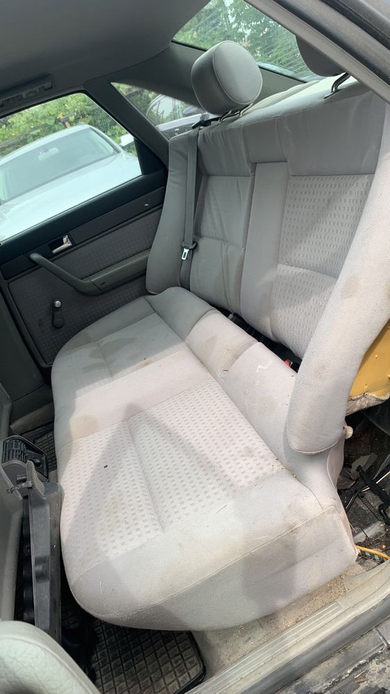 AUDI A6 C4 fotele fotel jasne podgrzewane sprawne boczki sedan KOMPLET