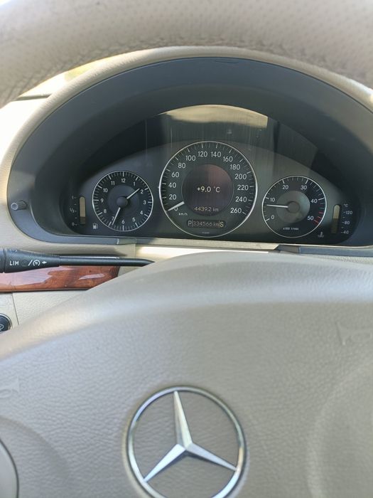 Mercedes w 211 E320 CDI R6