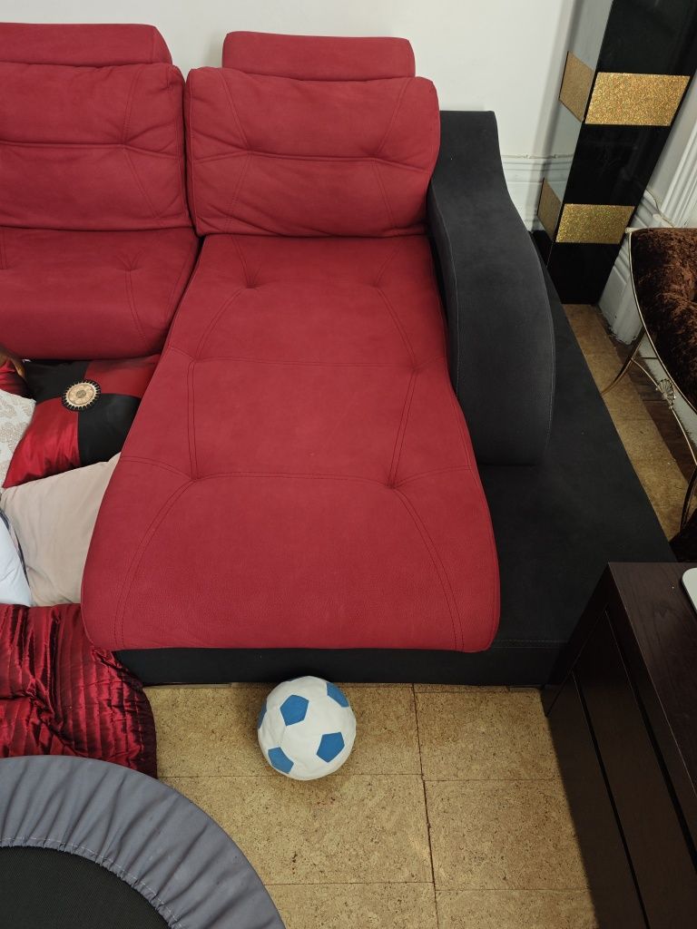 Sofá Pele C/Chaise Longue Grande 8/10 Lugares