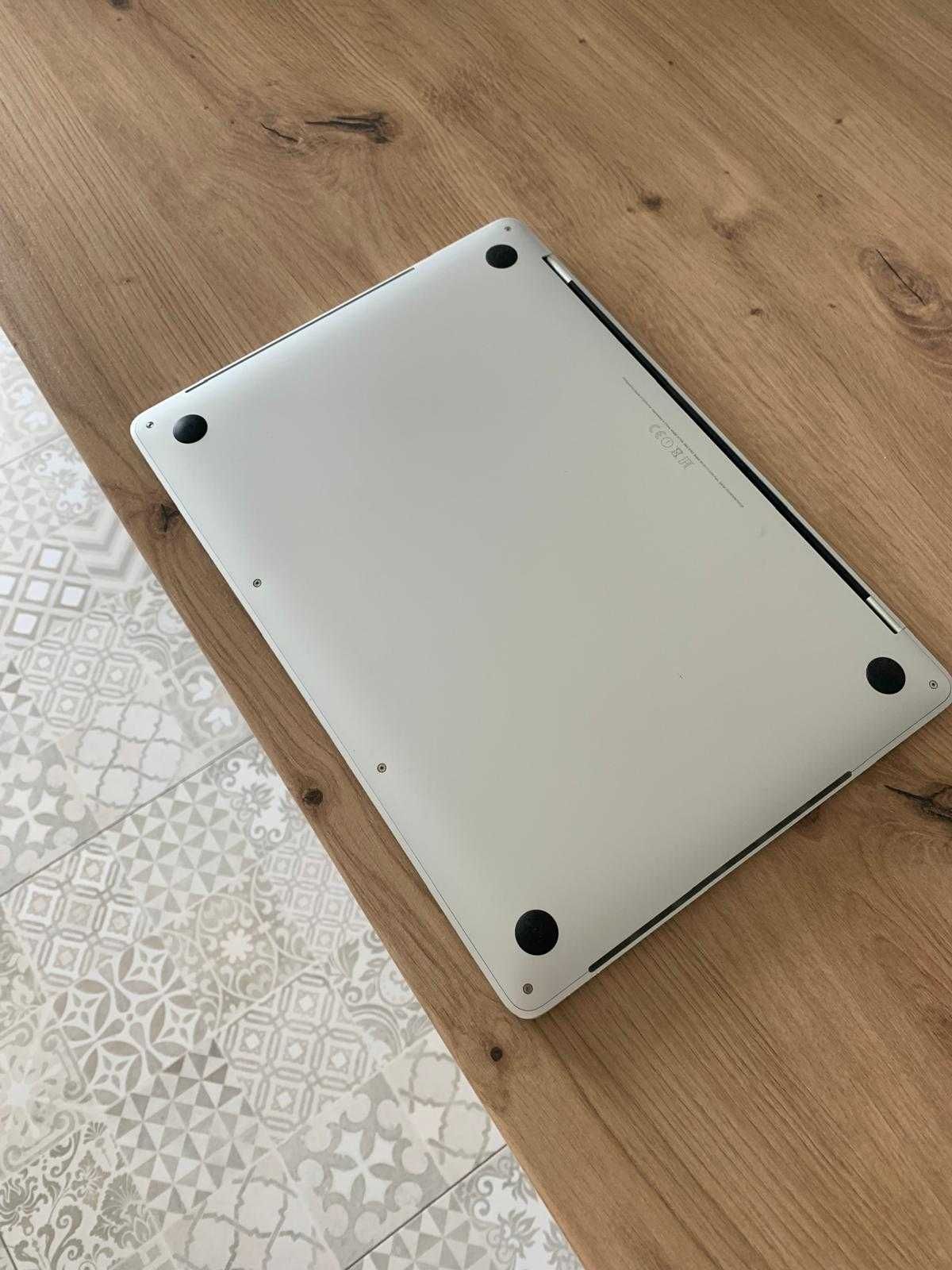 Piękny MacBook Pro 13 + Nowa Bateria i ładowarka Apple