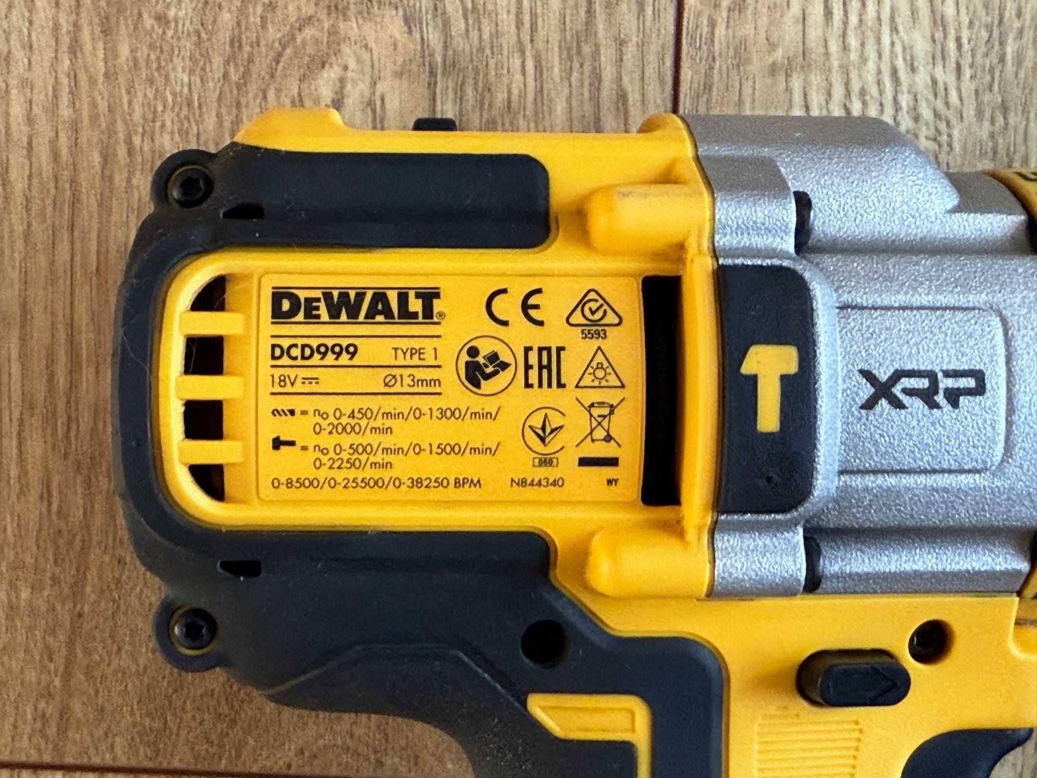 Dewat DCD999 + Akumulator Dewalt DCB547 54V Flexvolt 9.0 ah + Walizka